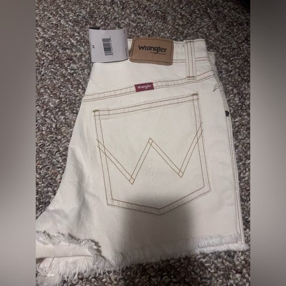 Wrangler Pants - NWT wrangler mid rise shorts